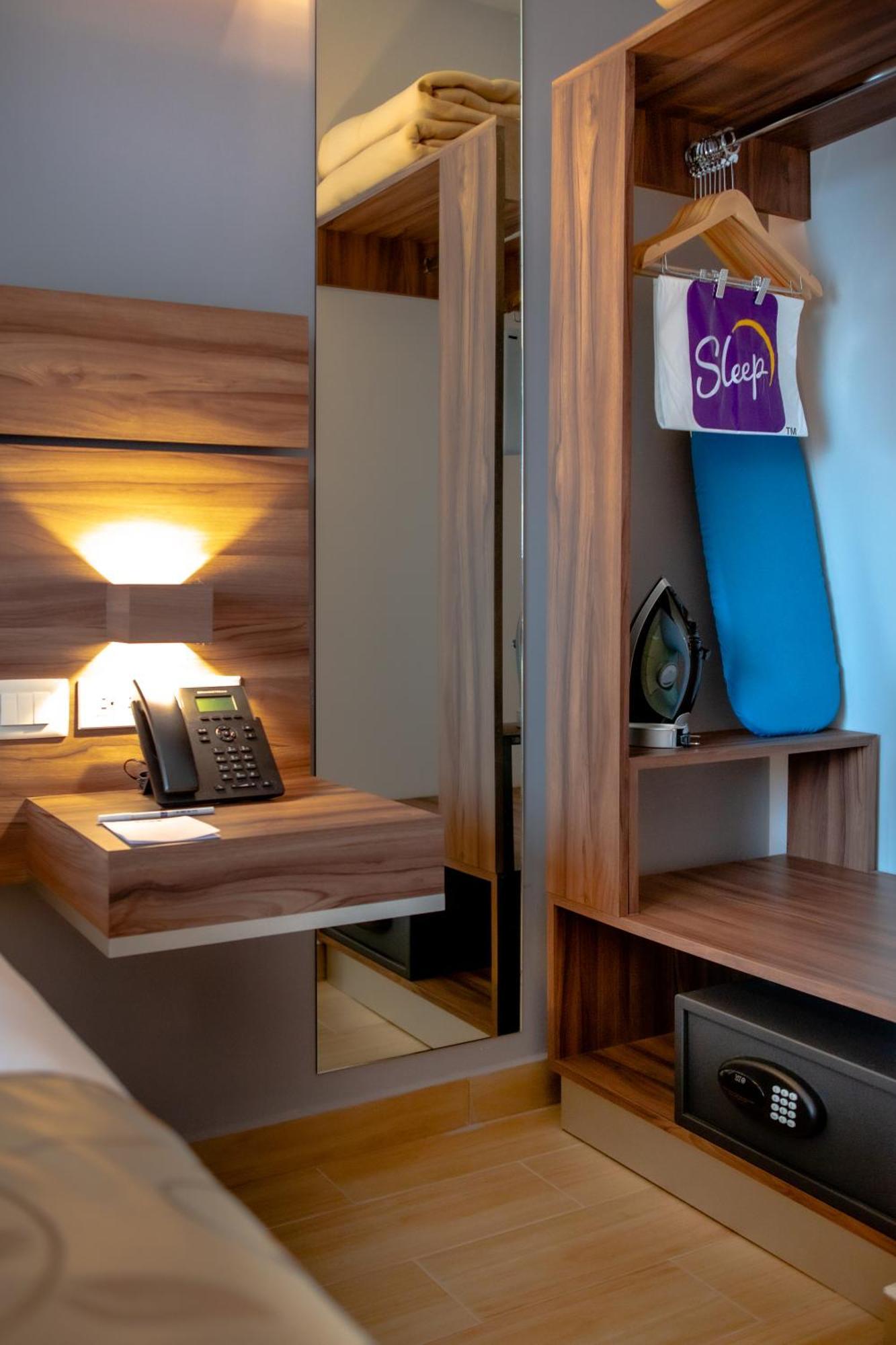 Sleep Inn Tijuana Eksteriør billede