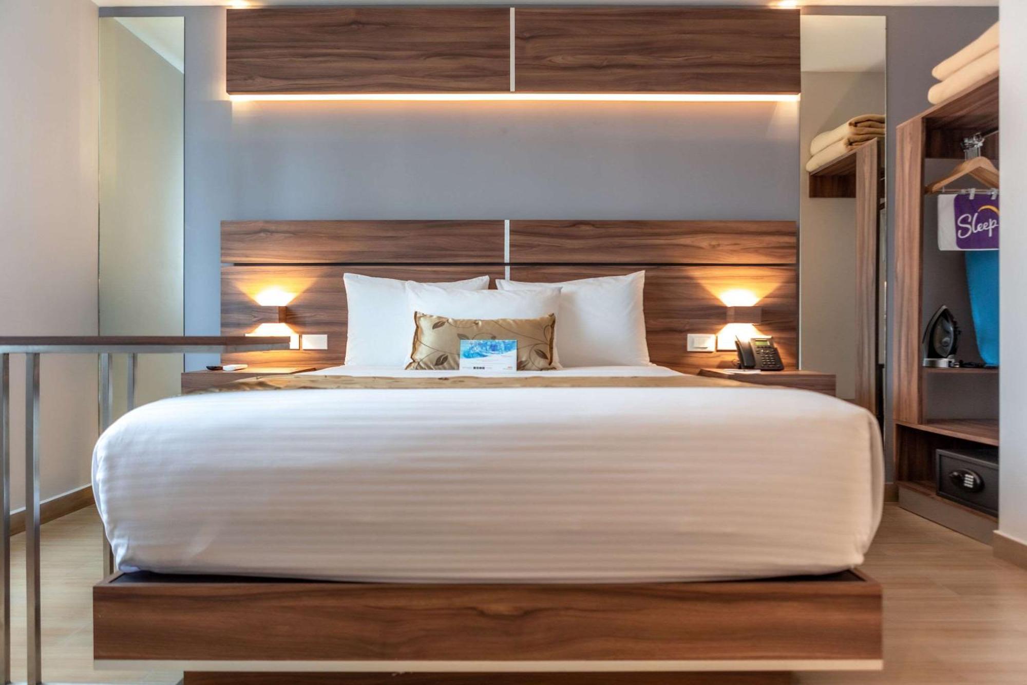 Sleep Inn Tijuana Eksteriør billede
